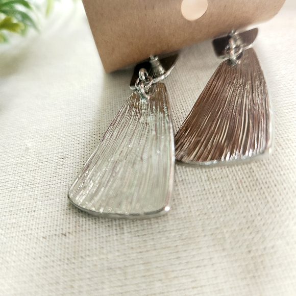 Silvertone Earring Bundle - 4 pairs set of pierced earrings - Picture 7 of 12